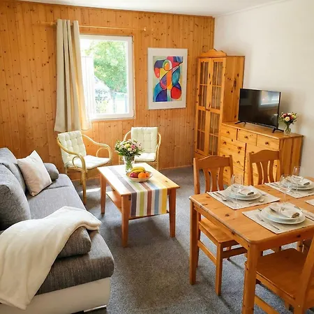 Ferienhaus Gruene Wiese 77 Gemuetlicher Ferienbungalow In Graal-Mueritz